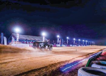 Oman to host international 4×4 sand drag championship