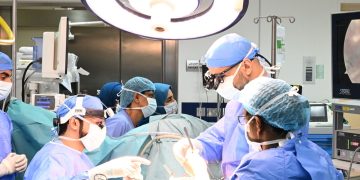 Medical team performs Oman’s first artificial heart transplant at Royal Hospital