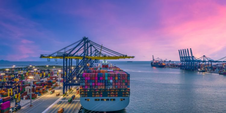 Oman’s GDP grows 2% in third quarter of 2025