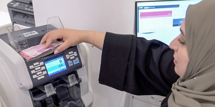 Broad money supply in Oman grows by 6.4% to RO 24.6 billion