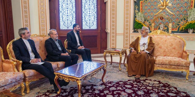 Iran security chief praises Oman’s mediation, signals openness to renewed talks with U.S. – The Arabian Stories News