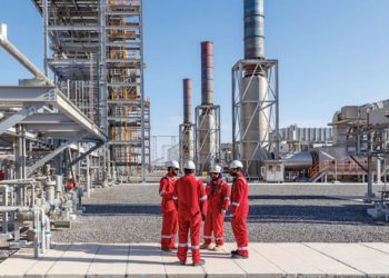 Scheme to integrate retired experts into economic zones projects