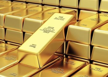 Gold eases, dollar wobbles ahead of US jobs, inflation test