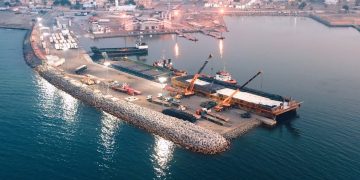 Oman’s Suwaiq Port handles more than 939,000 tonnes of cargo in 2025