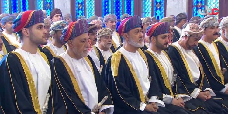 His Majesty Sultan Haitham performs Eid Al Fitr prayers at Al Khor Mosque – The Arabian Stories News