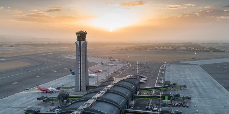 Muscat International Airport restricts terminal entry to ticketed passengers – The Arabian Stories News