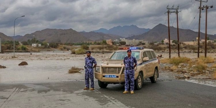 Oman braces for heavy rain, hail and strong winds until March 23 – The Arabian Stories News