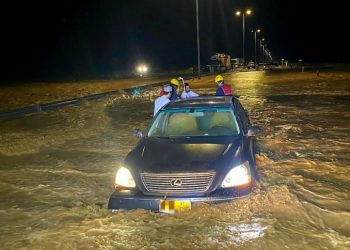 Oman rescues over 400 people as emergency teams ramp up operations amid severe weather – The Arabian Stories News