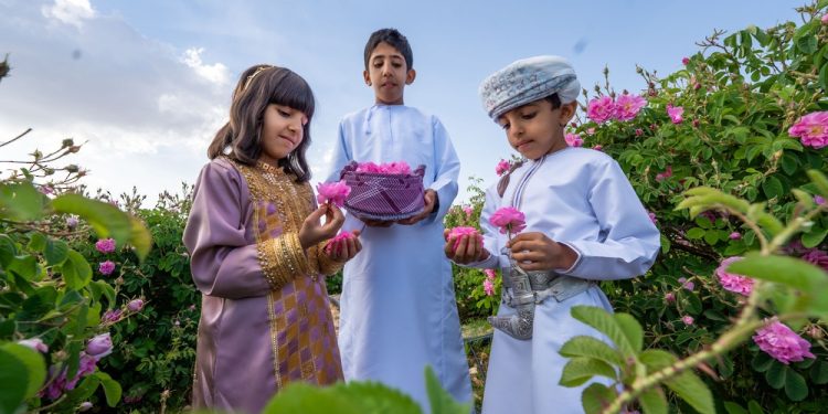 Oman’s Jabal Al Akhdar Rose Festival to begin March 30 in A’Dakhiliyah – The Arabian Stories News