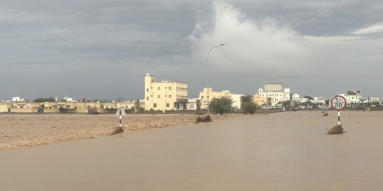 Oman’s ongoing weather depression triggers flash floods across multiple wilayats – The Arabian Stories News